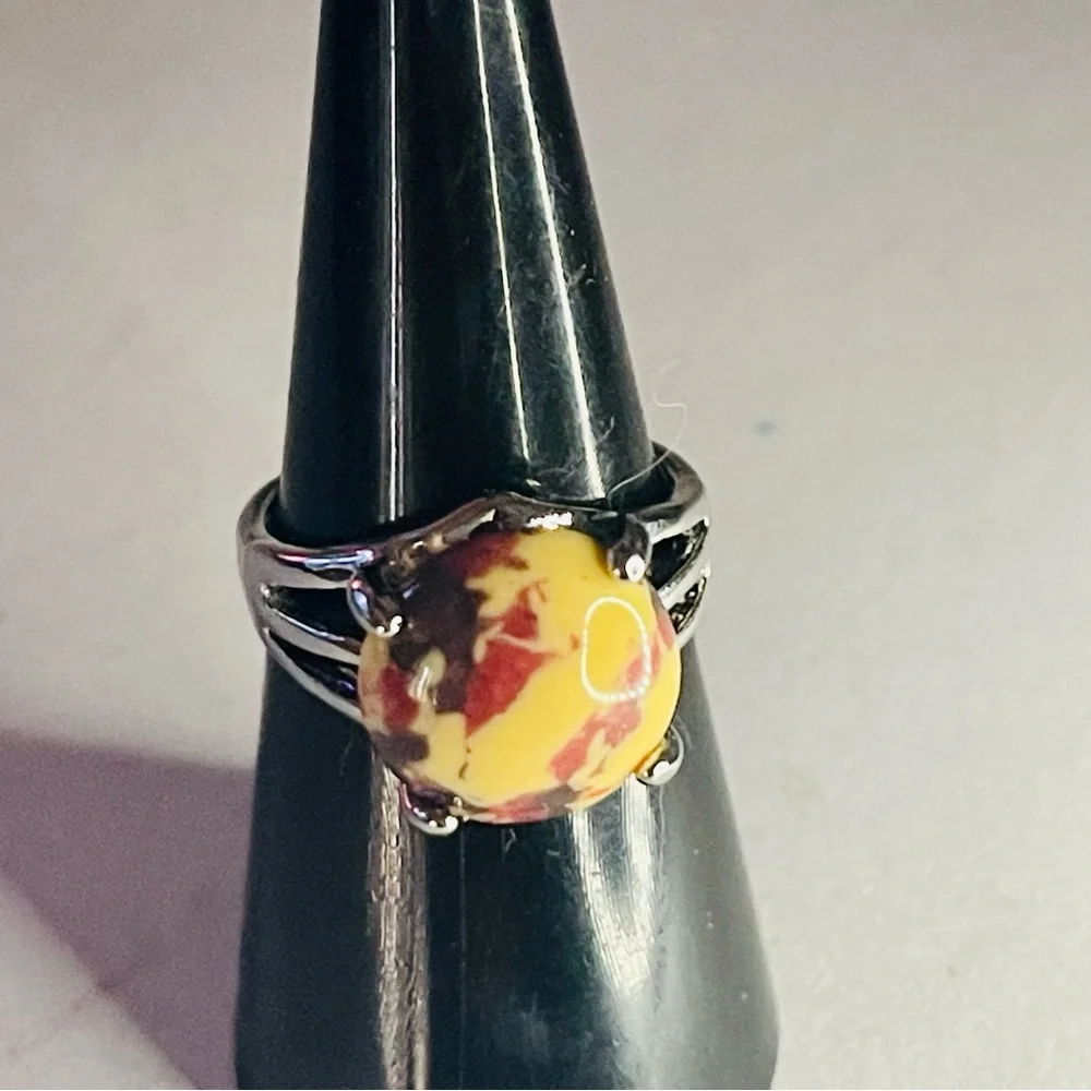 New Handmade Natural Mookaite Yellow Stone Sterling Silver Dragon Claw Ring